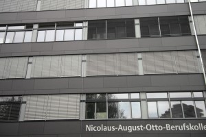 HVI-Blitzschutz am Nicolaus-August-Otto-Berufskolleg Köln: Beispiel 1